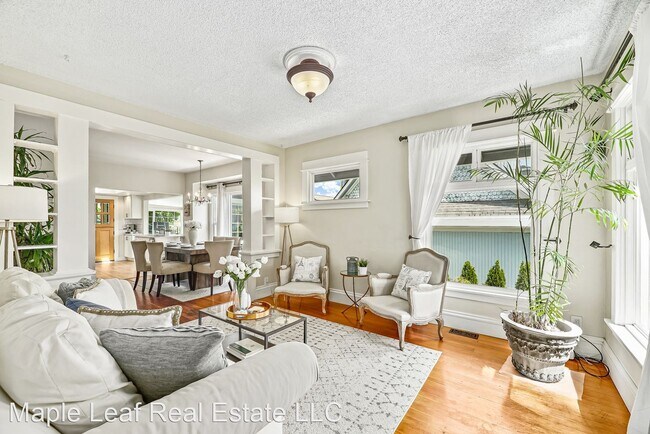 Foto del edificio - 4 br, 2 bath House - 746 N 89th St