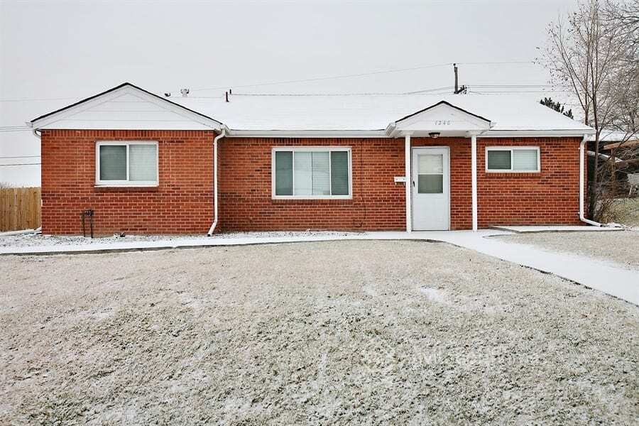 Primary Photo - 1240 E 95th Ave