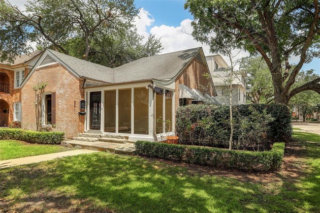 Building Photo - 2811 Westgate Dr