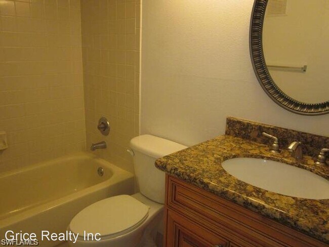 Foto del edificio - 2070 Arbour Walk Cir