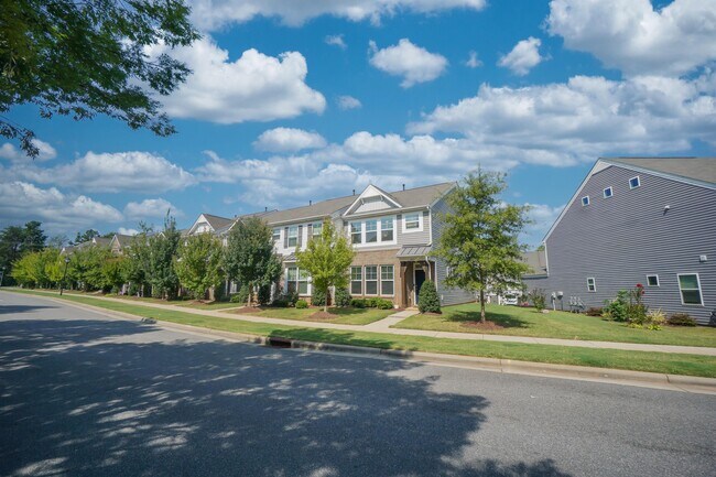 Foto del edificio - 202 Waterlynn Ridge Rd