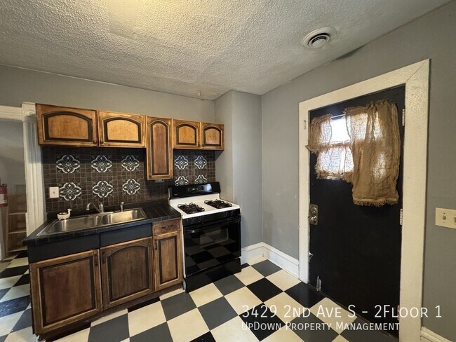 Foto del edificio - 3429 2nd Ave S