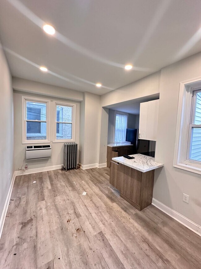 Foto del edificio - 4931 Walnut St