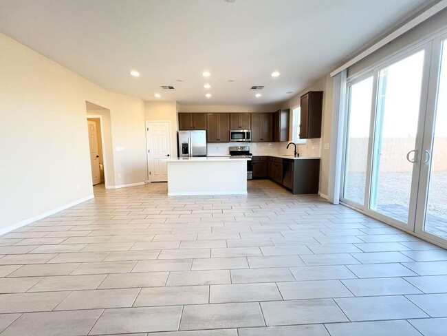 Foto del edificio - Brand New cozy Home