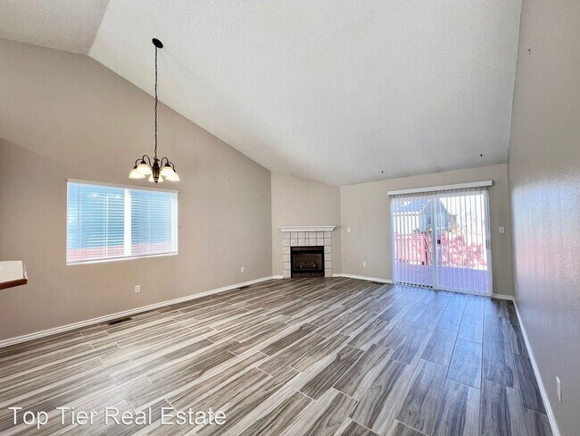 Building Photo - 5 br, 3 bath House - 817 Marshall Drive