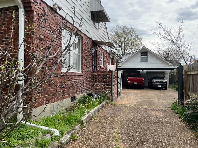 1026 E Rainbow Dr, Memphis, TN 38107 House for Rent in Memphis, TN