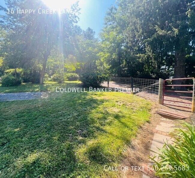 Foto del edificio - 16 Happy Creek Ln