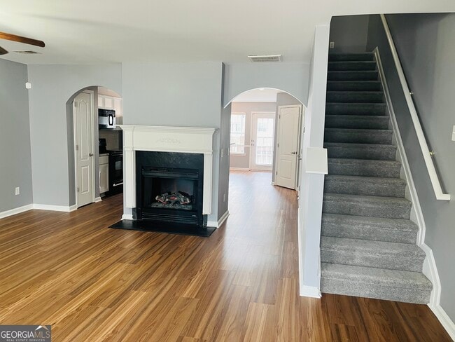 Building Photo - 3156 Parc Ct SW