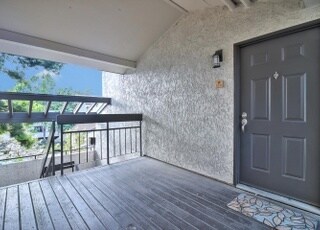 Foto del edificio - 880 E Fremont Ave