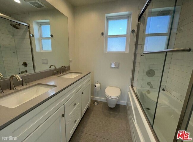 Foto del edificio - 2 br, 2 bath Condo - 1422 Stearns
