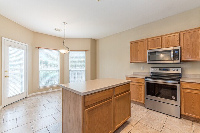 Foto del edificio - 13607 Auburn Oaks