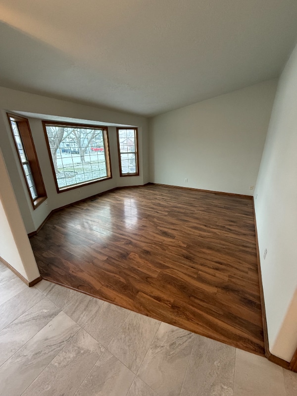 Building Photo - 1286 N Aster Pl