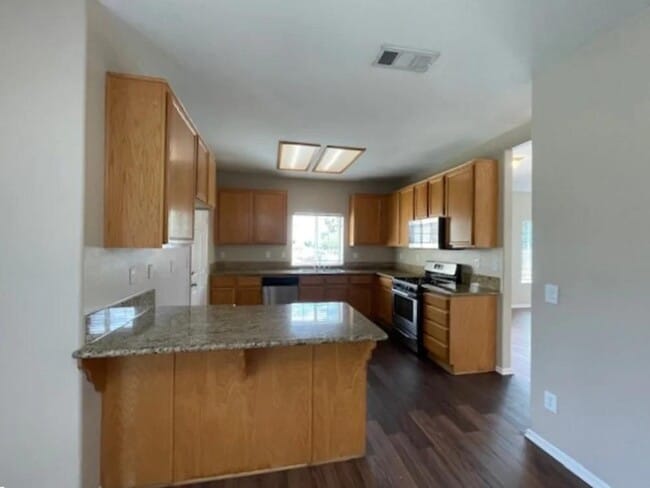Building Photo - 12812 Westbury Dr