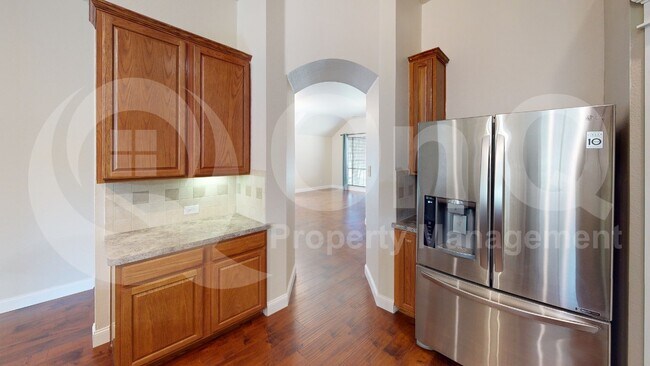 Foto del edificio - 12346 Red Hawk Dr