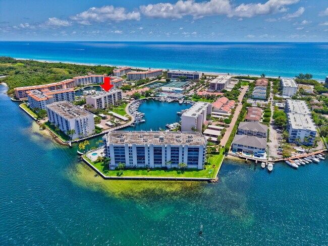 Foto del edificio - 2707 N Ocean Blvd