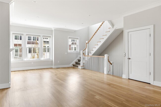 Foto del edificio - 902 Mill Creek S