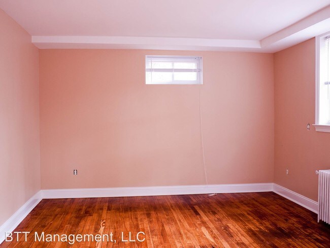 Building Photo - 8401 Flower Ave