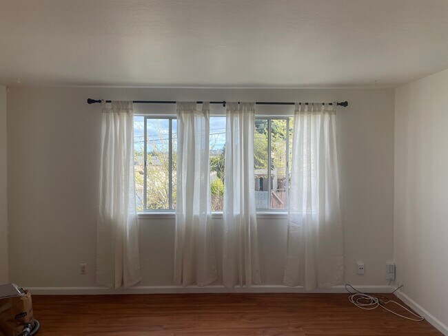 Building Photo - 360 San Felipe Ave