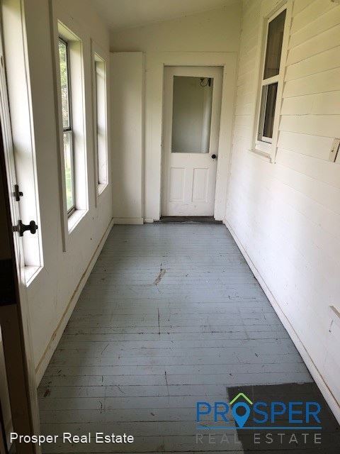 Building Photo - 4 br, 1 bath House - 522 Niagara Street