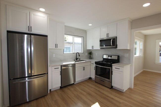 Foto del edificio - 251 S 36th St