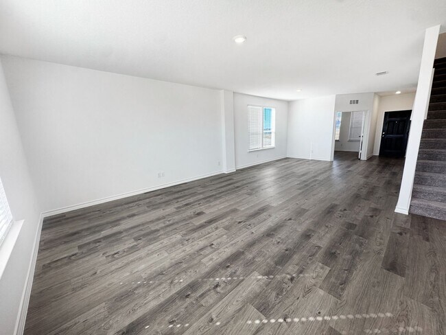 Building Photo - BRAND NEW 4 BR/3 bath home w/gameroom & study!