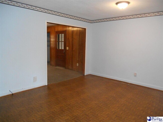 Foto del edificio - 1216 Arrowood Dr