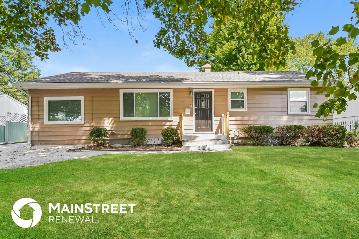 Foto principal - 12804 E Bowen St