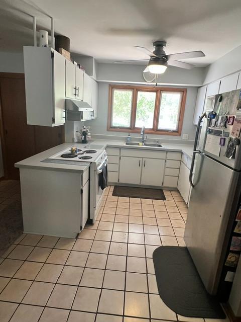 Foto del edificio - 525 Meadow Ln