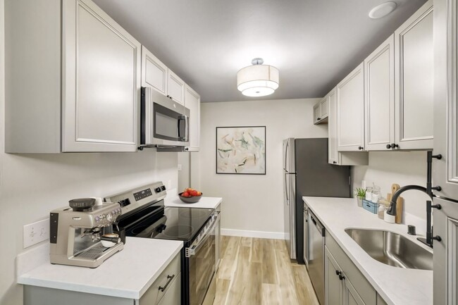 Interior Photo - Beautifully Renovated 1 & 2 Bedroom Apartments in Lynnwood!