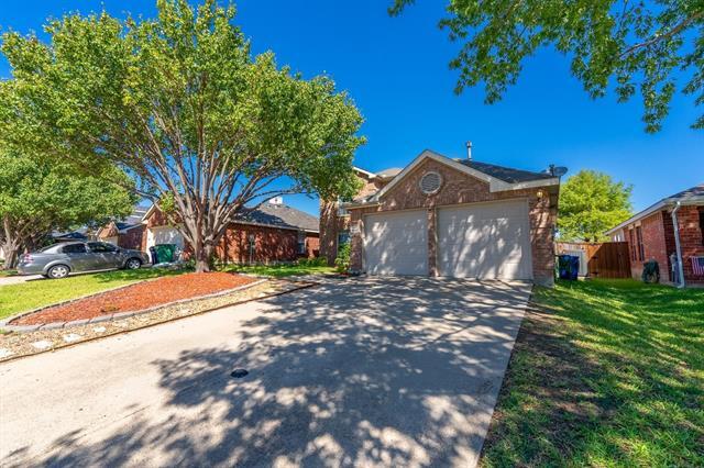 Building Photo - 9200 Warren Dr