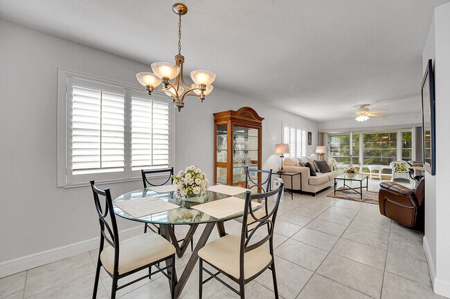 Foto del edificio - 2929 SE Ocean Blvd