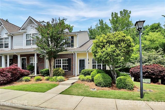 Foto del edificio - 7127 Bidford Ct