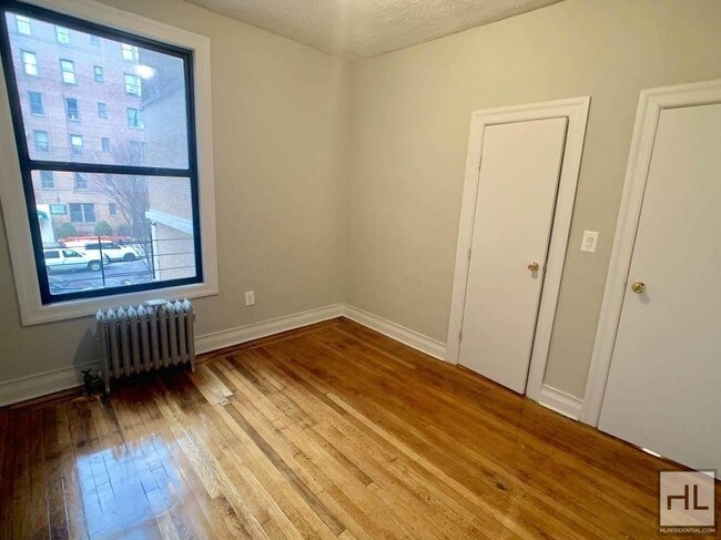 Foto del edificio - LINDEN BOULEVARD