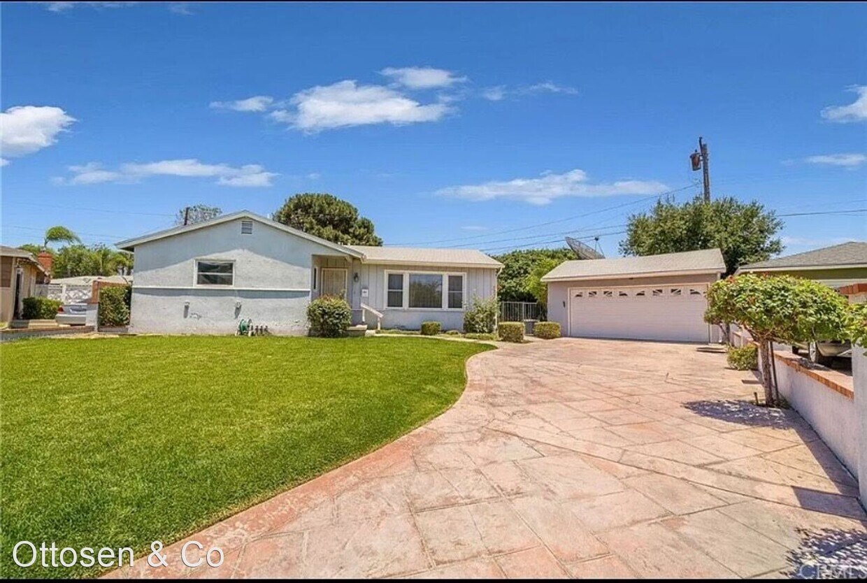 3 br, 1.5 bath House 1508 W Bonnie Brae Ct House for Rent in