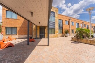 Building Photo - 3016 Guadalupe St