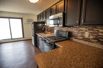 Interior Photo - Tree Tops Apartments
