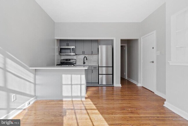 Foto del edificio - 623-25 Pine St