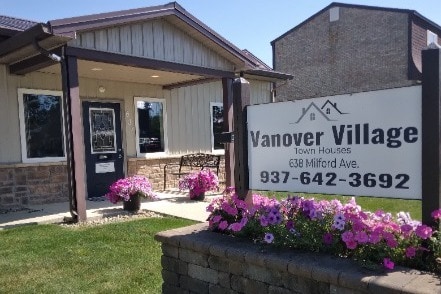 Primary Photo - Vanover Village Townhouses
