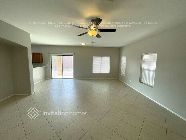 Foto del edificio - 1894 S 216th Ln