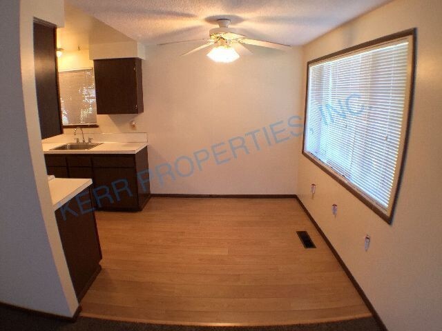Building Photo - 3631 SE 165th Ave
