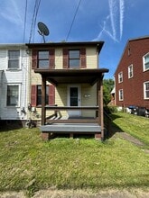 Building Photo - 929 Vankirk St