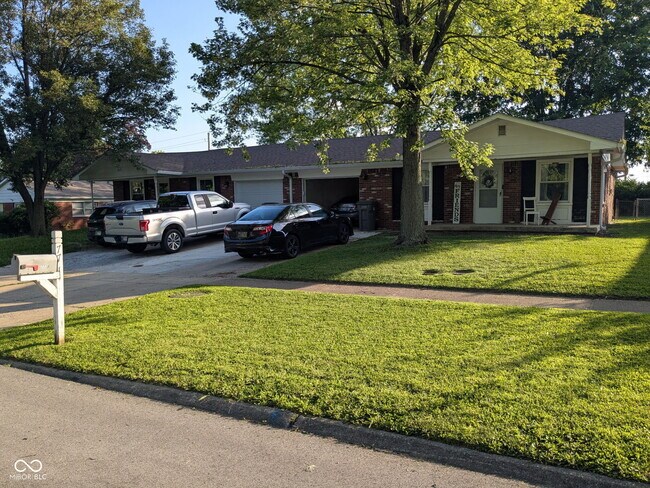 Foto del edificio - 7718 Southfield Dr