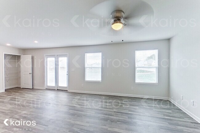 Foto del edificio - 100 Catalpa Rd.