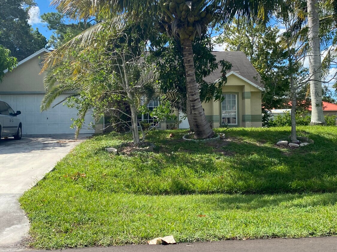 3166 SW Dimattia St, Port Saint Lucie, FL 34953 House Rental in Port Saint Lucie, FL