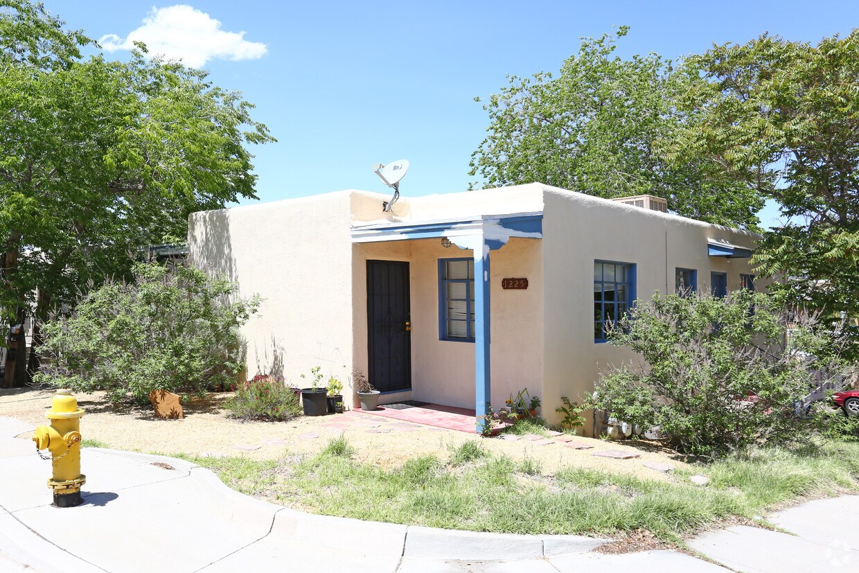 12231225 Tijeras Ave NE, Albuquerque, NM 87106 Apartments in Albuquerque, NM