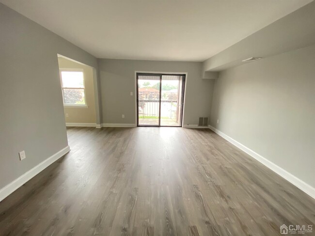 Foto del edificio - 1429 Raspberry Ct