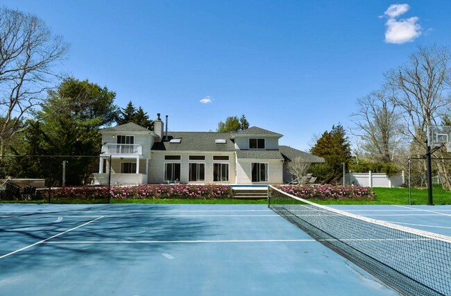 Building Photo - 24 Wisteria Dr