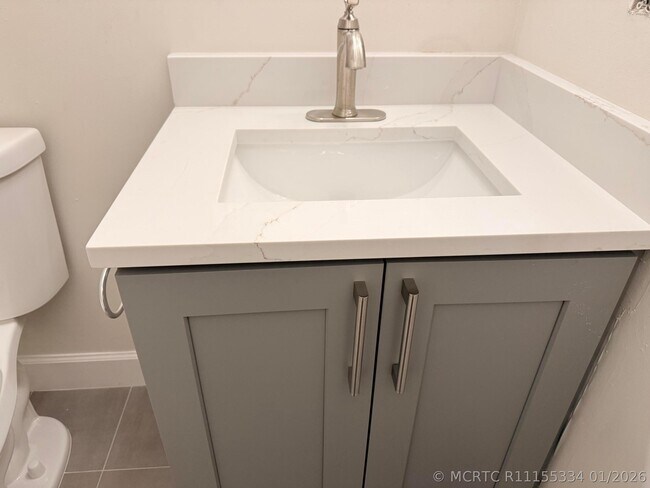 Foto del edificio - 13675 Yarmouth Ct