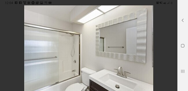 Foto del edificio - 6390 Gage Ave