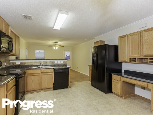 Foto del edificio - 4885 Waterford Dr